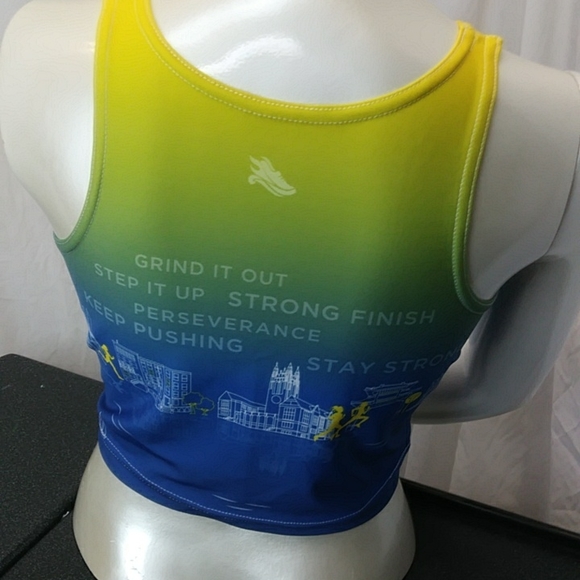 Strong Finish Running Top, M - Picture 5 of 7
